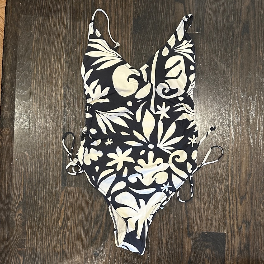 H&M Black and White Floral One-Piece Swimsuit